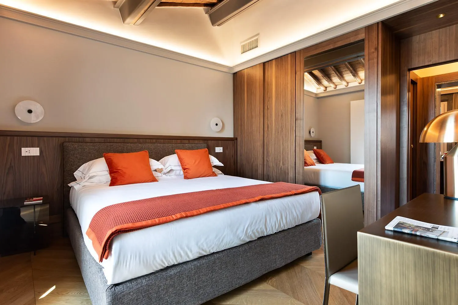 Treasurerome Eden Penthouse Apartment  Rome